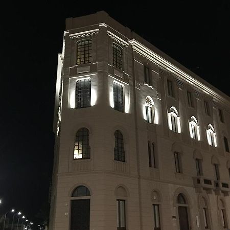 Il Bastione Duca D'Aosta Bed & Breakfast Трапани Екстериор снимка